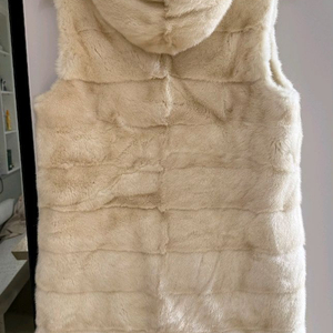 동우모피코펜하겐퍼 호리젠탈 휘메일 풀스킨 후드 롱 밍크 베스트