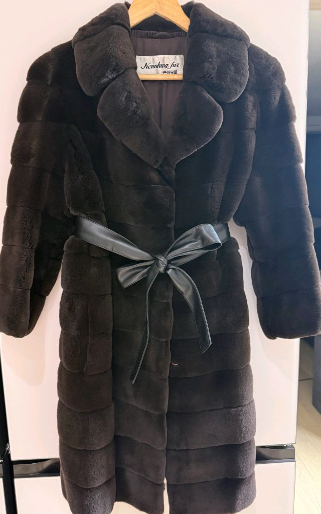 근화모피 호리젠탈 플럭 롱밍크코트 새상품급 드라이완료--6