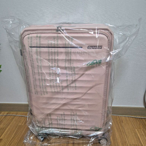 부산)아메리칸 투어리스터 28인치 프론텍 캐리어 스트로베리 새상품