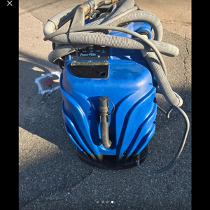 산업용 청소기 Powr-Flite 카펫 청소기 PFX1060-2 모델입니다. U SA 전시용 이미지