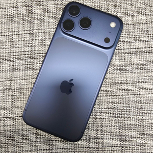 (특SSS급) 아이폰17프로맥스 512G 블루 배터리100% 액정무기스 검수완료 공기계 210만팝니다@