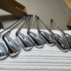 캘러웨이 엘리트 아이언 ns pro neo56789pa 7개세트