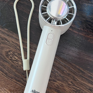 알리사 휴대용 미니 선풍기 손풍기 이미지