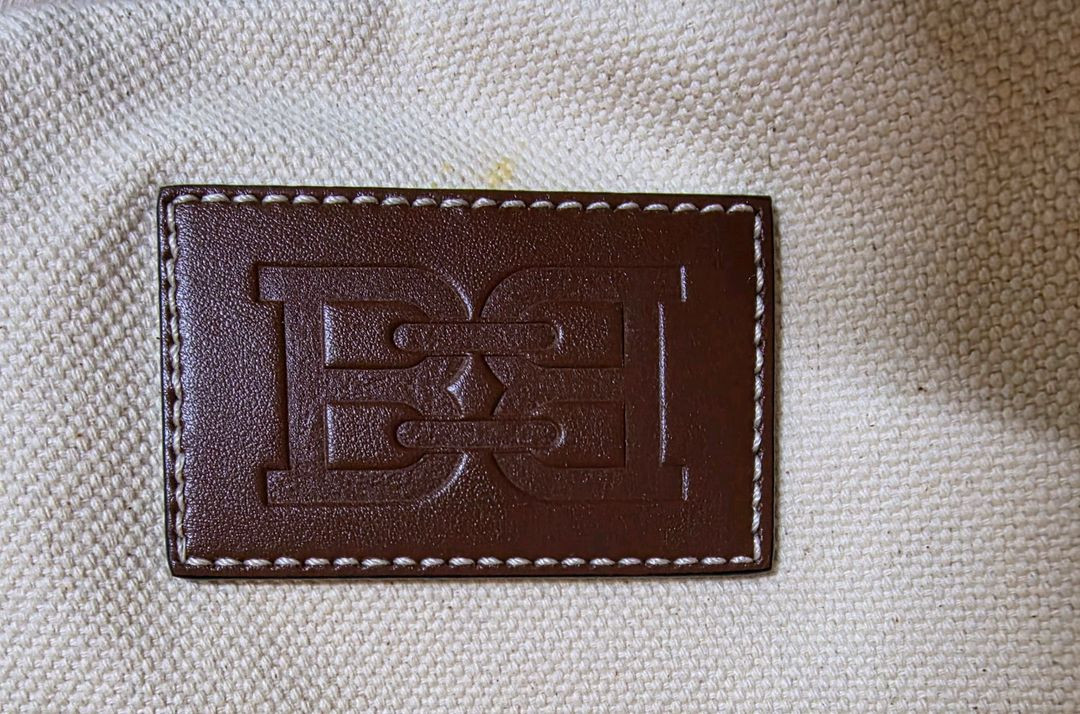 정품 BALLY 캔버스 토트백 (급처분가)--4