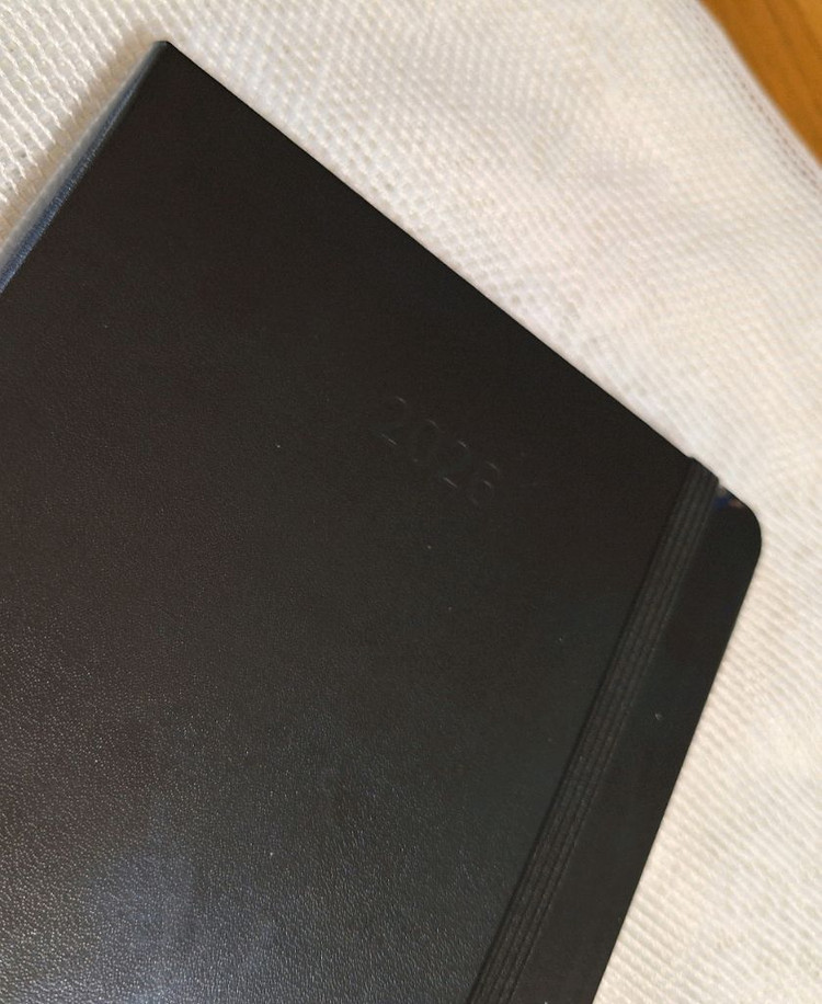 몰스킨 26년 다이어리 블랙 라지(새상품)--1