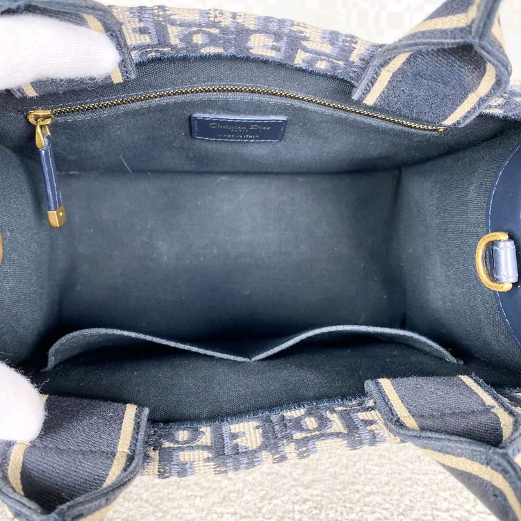 디올 북토트 스몰--8