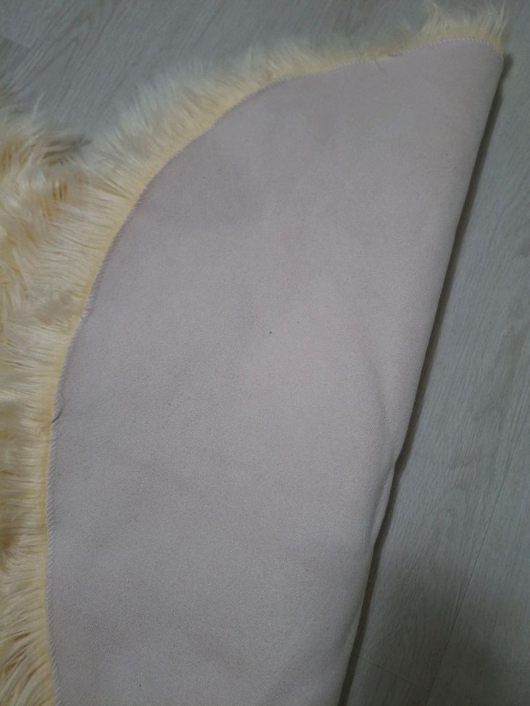 하트 모양 퍼 카페트,10590,장모털러그,하트러그,퍼러그,하트 털 러그 베이지,발매트,카펫,인조털 이미지