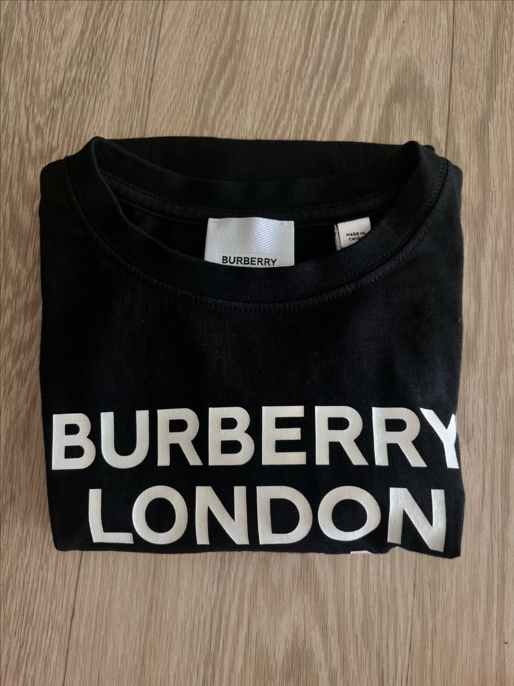 버버리키즈 8y티셔츠--2