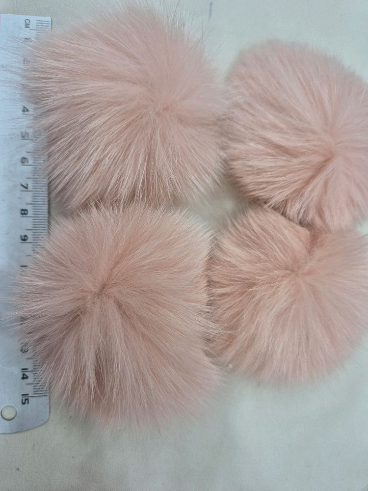 리얼폭스퍼 폼폼볼 이미지