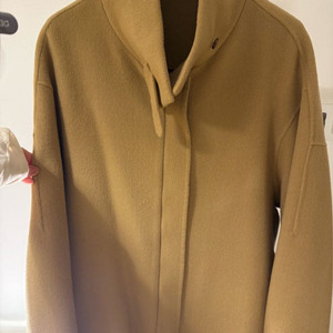 유메르 반하이넥코트 카멜 캐시미어 1회착용 (보관만 )