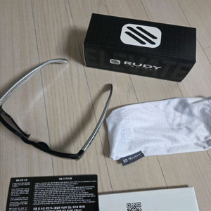 루디 썬글라스 팝니다. 선글라스 새상품.