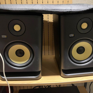 krk rokit 5 g4 이미지