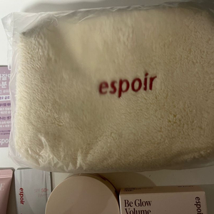 에스쁘아 파우치 + 에스쁘아 미니쿠션