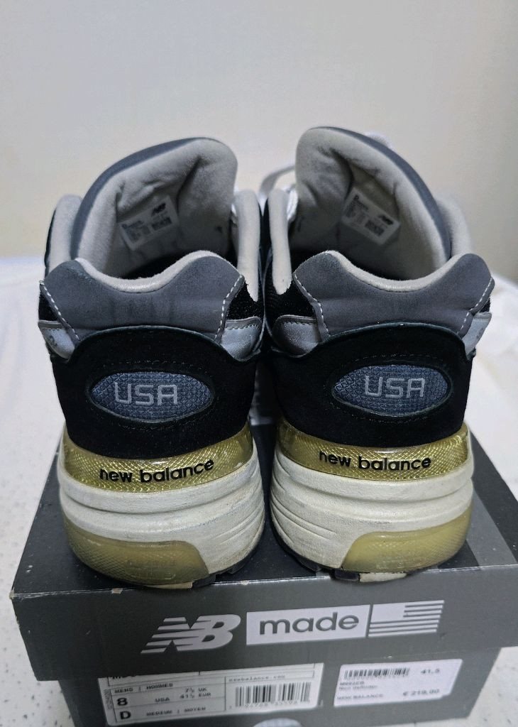 뉴발란스 992 메이드 인 USA 블랙 그레이 팝니다.(260) 이미지