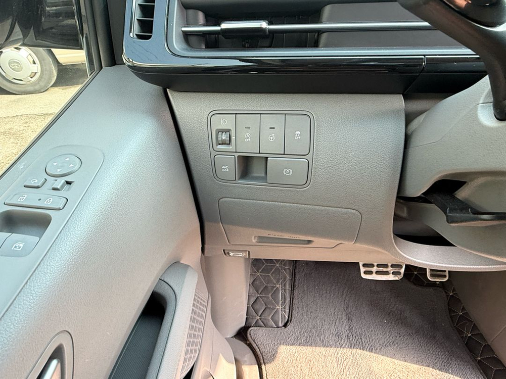 스타리아 캠핑카 라운지 4WD 유로밴홈 4인승--6