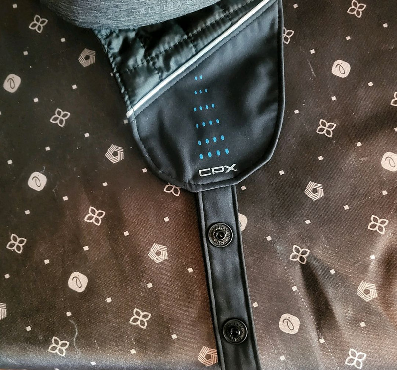 [미착용 새상품] 센터폴 아레나 탈부착 내피 귀달이 모--4