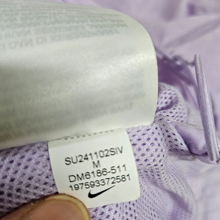 나이키 바람막이--2