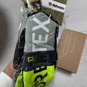 [새상품] 아슈람(Ashram) 고어텍스 미튼 & 블랙야크 워크웨어 장갑