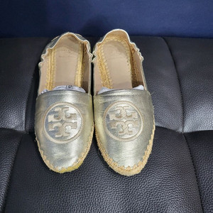 토리버치 에스파듀 골드 슬림온