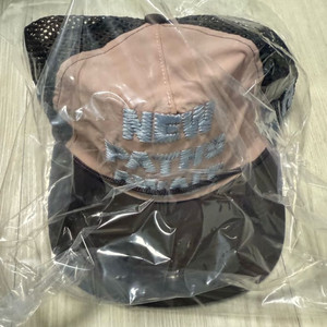 알렉스조노 우즈 콜라보 모자 팝니다