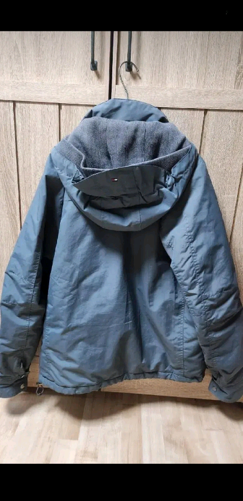 타미힐피거 바람막이자켓팝니다--1