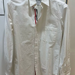 23fw 톰브라운 히든삼선셔츠 2사이즈 (새상품급)