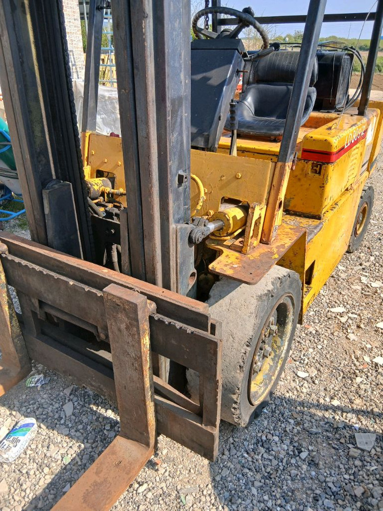 3톤 디젤 지게차 좌우쉬프트 오토--1