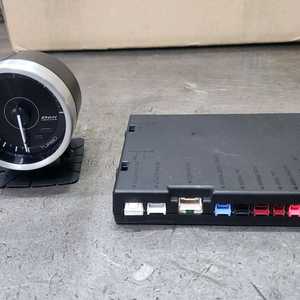 데피 a1 부스트 게이지2.0bar +녹화 컨트롤러 팝니다(정품)