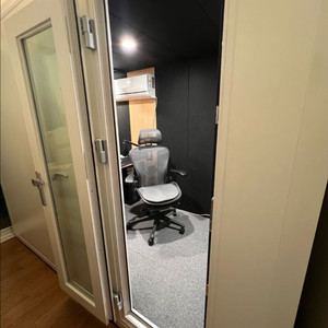 조용한 청년 방음부스 2700*1600사이즈 이미지