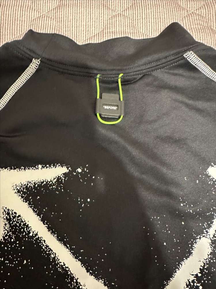 나이키 x 오프화이트 롱슬리브 러닝 탑 블랙 이미지