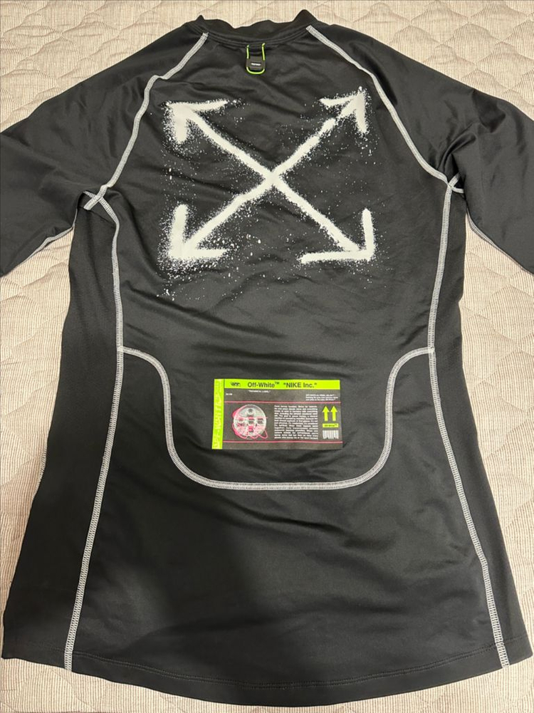 나이키 x 오프화이트 롱슬리브 러닝 탑 블랙 이미지