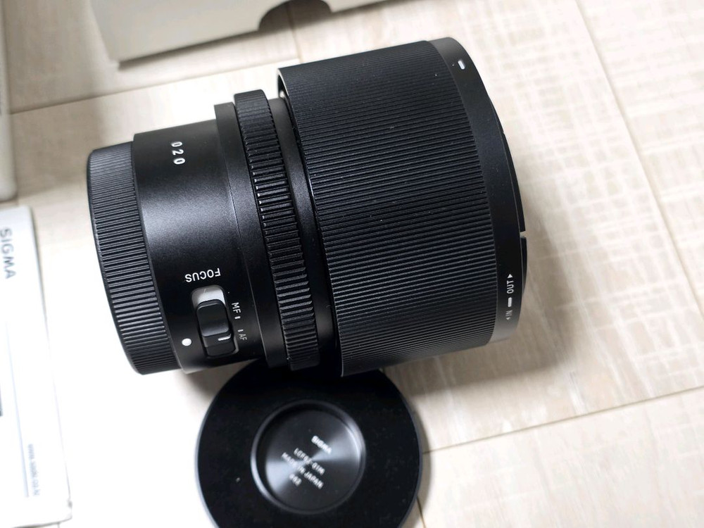 시그마 65mm f2 dg dn 소니 FE 마운트 e마운트 렌즈 65.2 풀박스--1