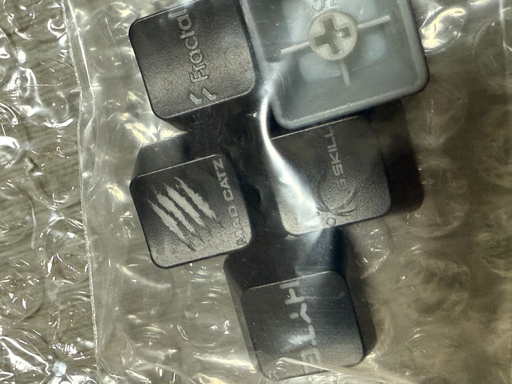 [새제품] 서린 키캡세트_브랜드 로고 (지스킬, 리안리 등 5개)--1