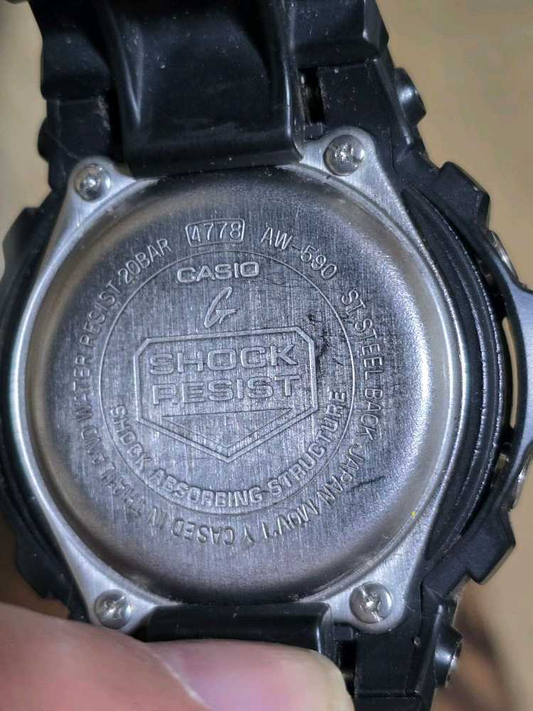 카시오 지샥 AW-590검정색 손목시계--1