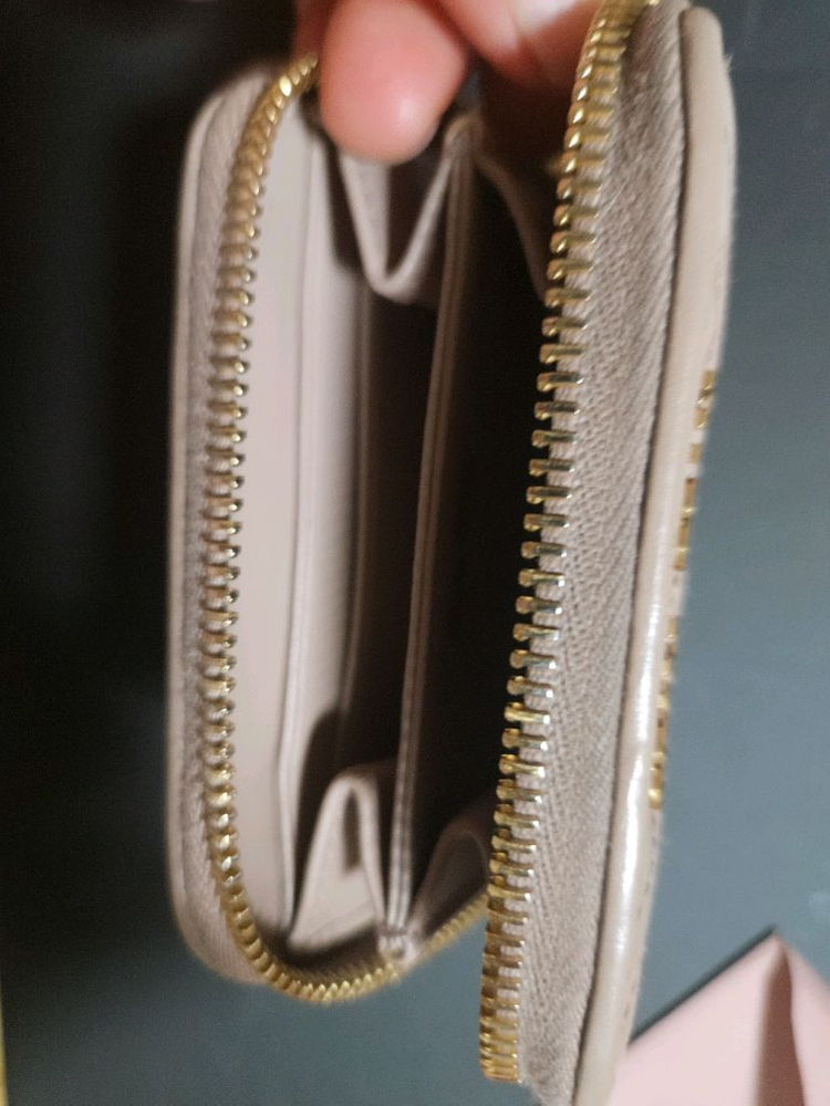 미우미우 마테라쎄 퀼팅 반지갑(정품)--6