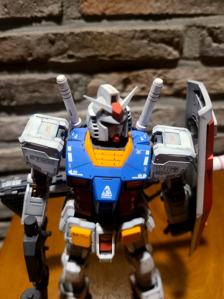 건담 프라모델 완성품--4