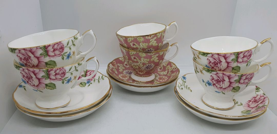 로얄알버트 아메리칸뷰티.플로라스커피잔(미사용)1조값--2