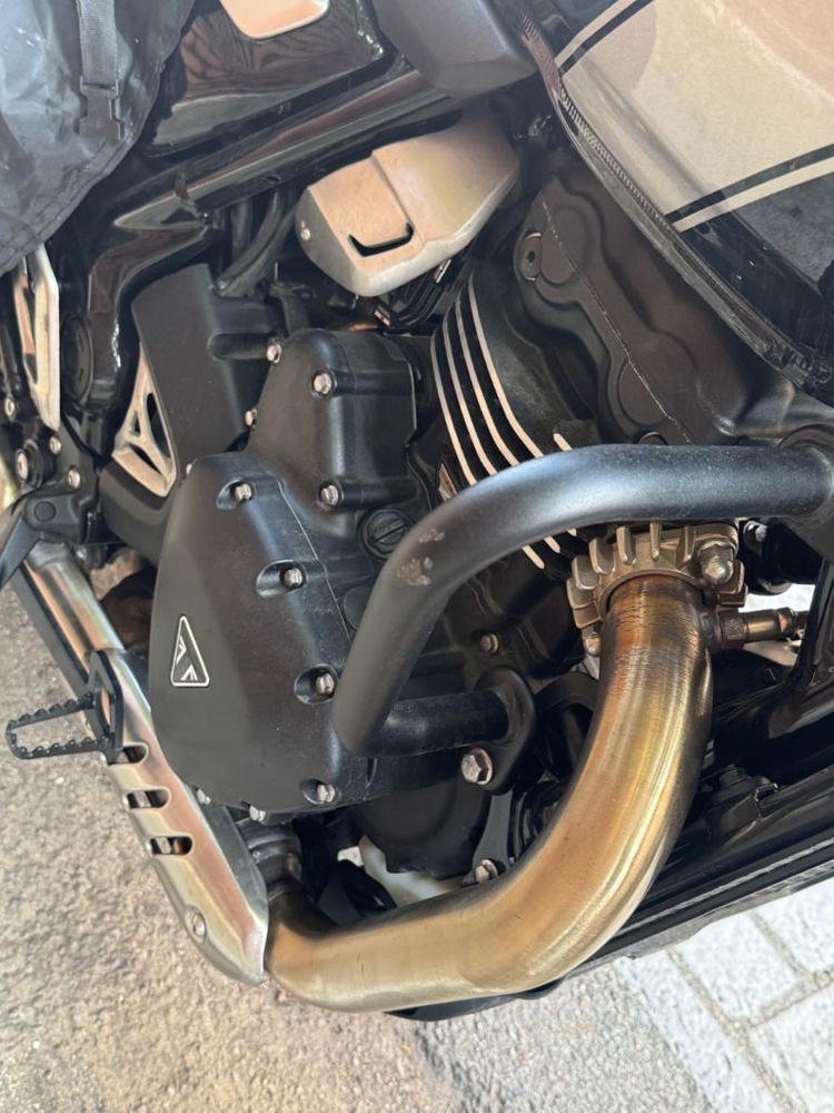 트라이엄프 스크램블러 400X 이미지