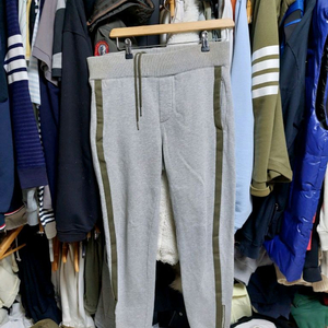 몽클레어 트레이닝 바지 그레이 실측 30