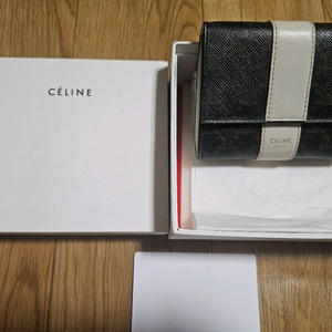 셀린느 트리옹프 캔버스 여성 3단 반지갑