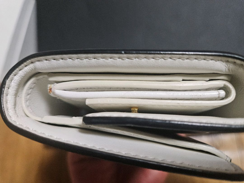 셀린느 트리옹프 캔버스 여성 3단 반지갑--6