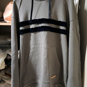 프릴 후드 티셔츠(새상품)