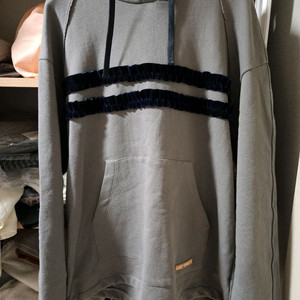 프릴 후드 티셔츠(새상품)