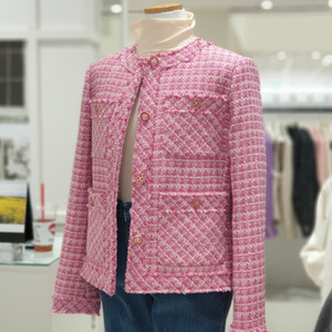 온앤온 on&on 라운드넥 트위드 자켓 55사이즈