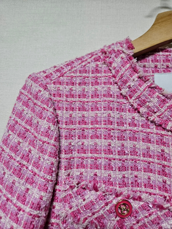 온앤온 on&on 라운드넥 트위드 자켓 55사이즈--4