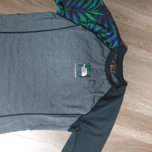 노스페이스 여성 레쉬가드 90M