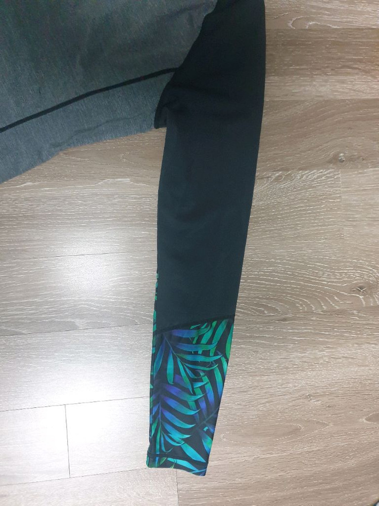 노스페이스 여성 레쉬가드 90M--3