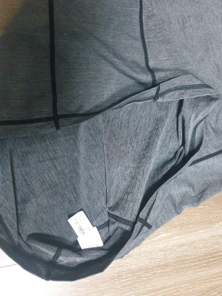 노스페이스 여성 레쉬가드 90M--5