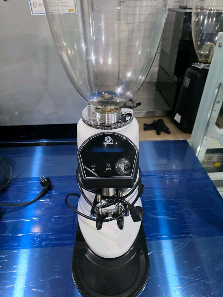 카페사용(시그마)커피그라인더 판매합니다 이미지