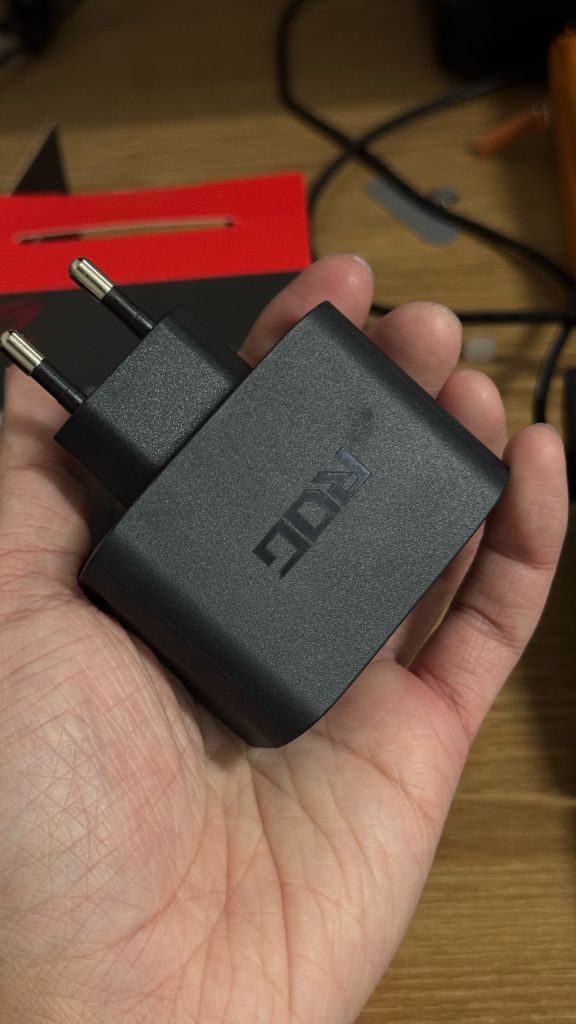 ASUS ROG Gaming Charger Dock 에이수스 충전 게이밍 독 이미지